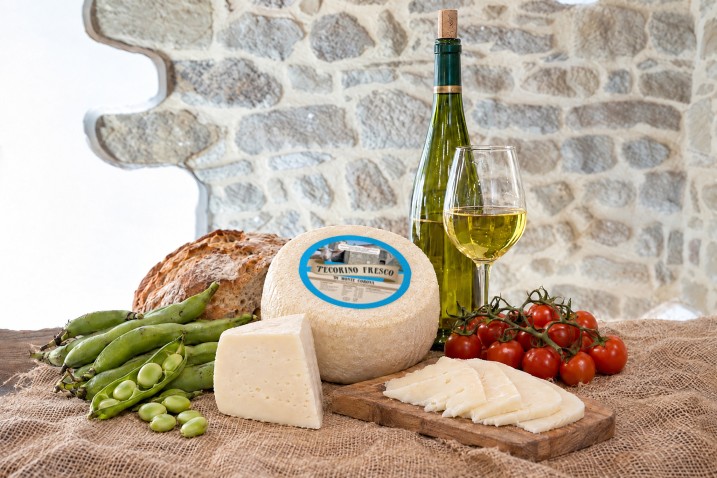 Pecorino Fresco di Monte Corona - Fattoria Palazzo Rosa